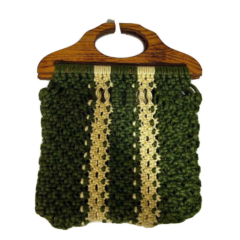 Vintage Crochet Knit Macrame Purse Wood Handles Green White Boho Granny Retro - Picture 2 of 9